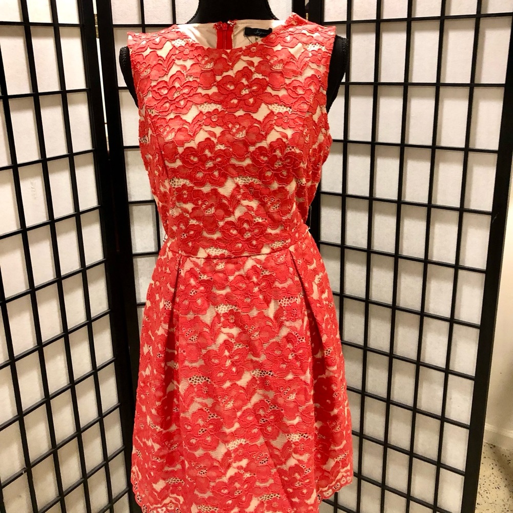 Beautiful orange lace-like dress, size- Juniors/medium